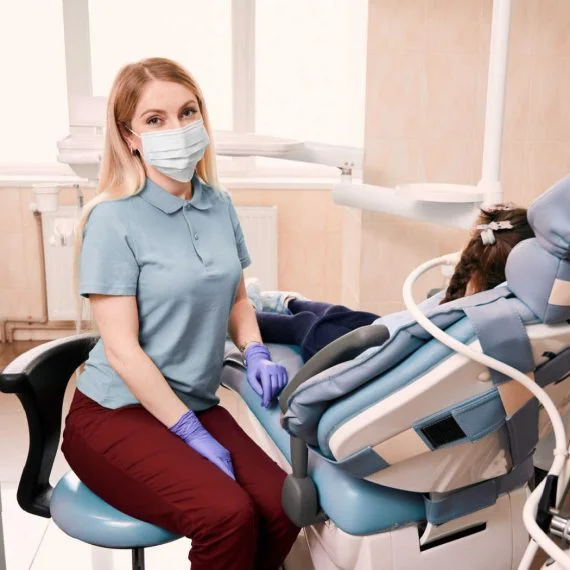 Dentist in Windsor, ON