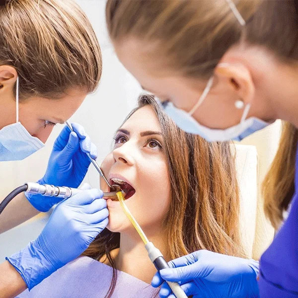 get veneers in Windsor